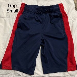 GAP boys athletic dri fit Shorts